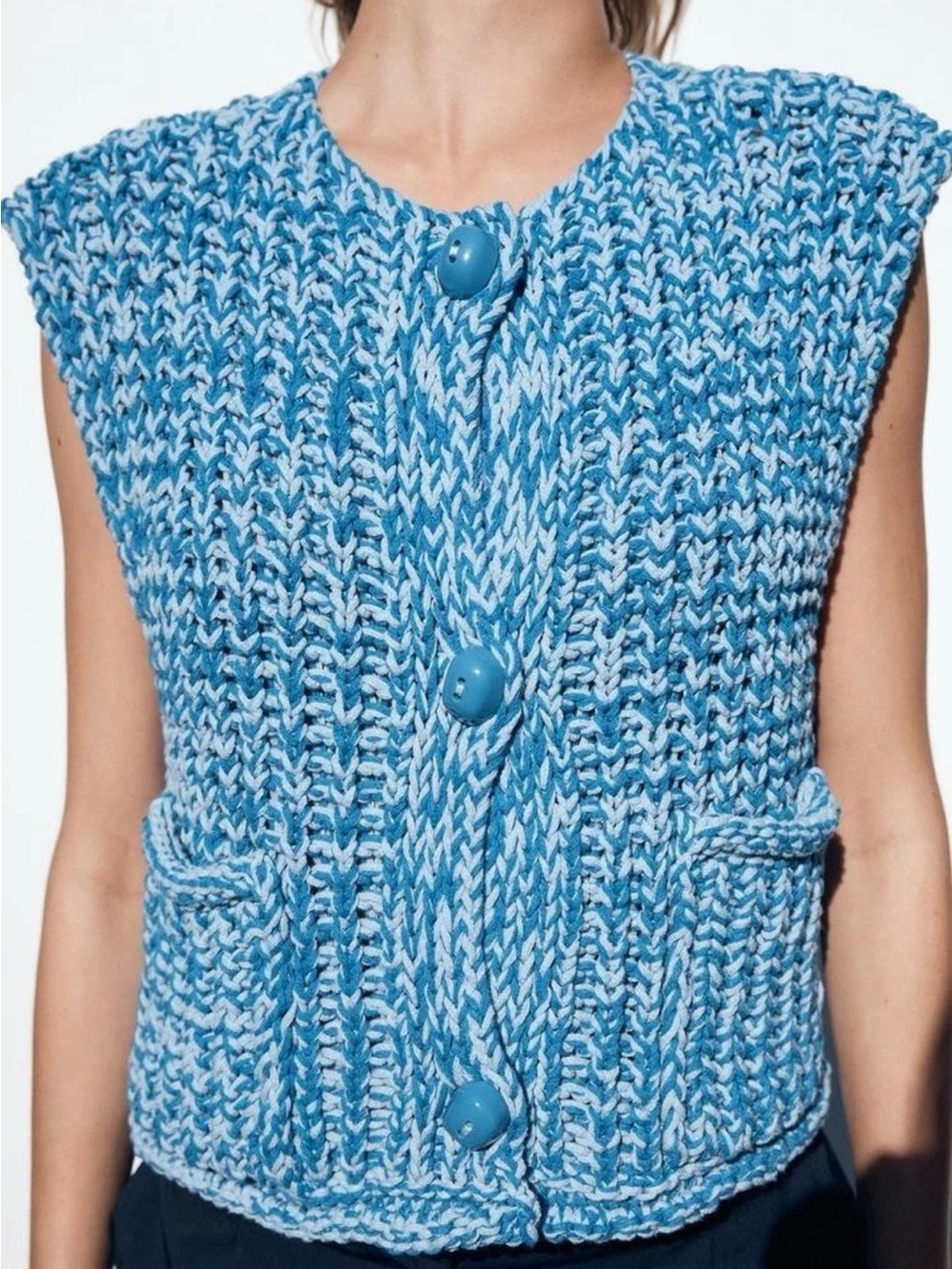 AUTHENTIC Zara Chunky Knit Vest Blue